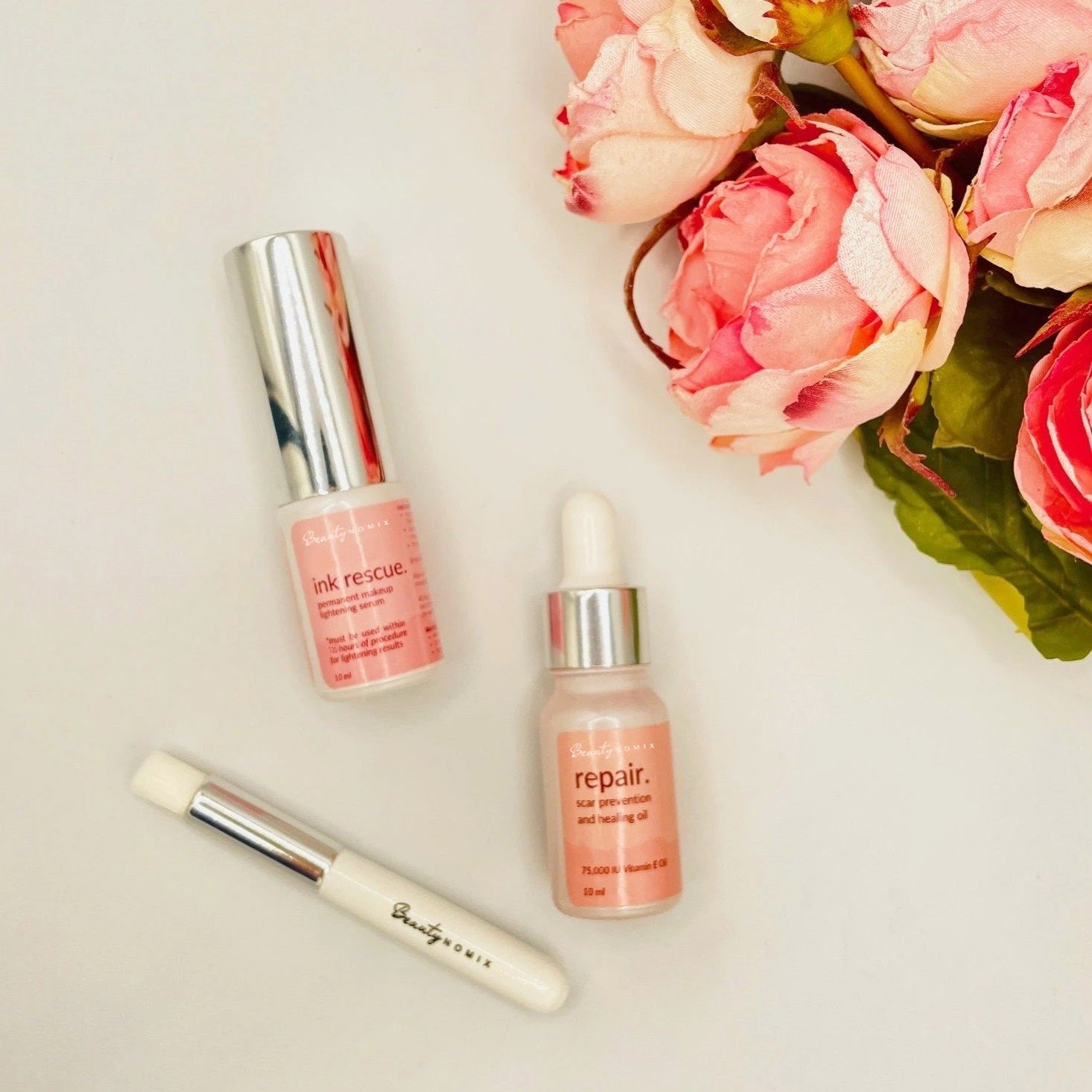 BeautyNomix Ink Rescue Kit for at-home tattoo and microblading removal, featuring easy-to-use applicator.