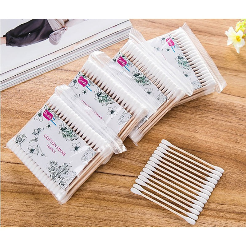 BeautyNomix 3-inch cotton swabs with wooden sticks, bulk pack of 400, ideal for beauty and personal care.